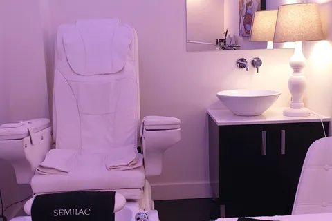 Manicure and pedicure service